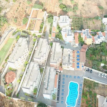 Koni Village 3*