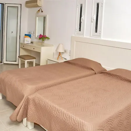 Koni Village 3*